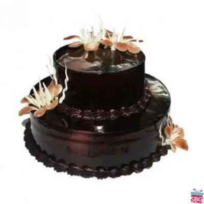 2 Tier Chocolate Cake From 5 Star