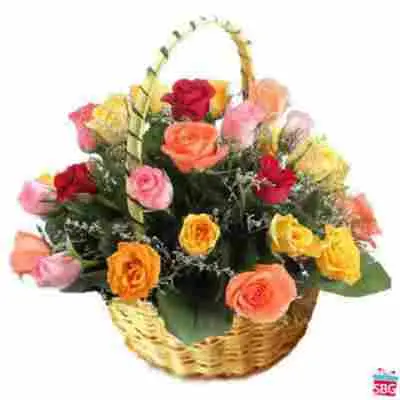 Mixed Roses Basket