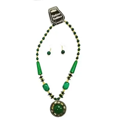 Green Big Pearl Necklace