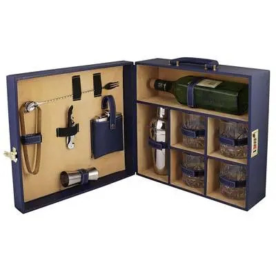 Portable Leatherette Bar Set