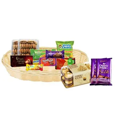 Cookies & Biscuit Gift with Chocolates