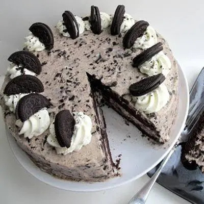 Eggless Oreo Cake Round