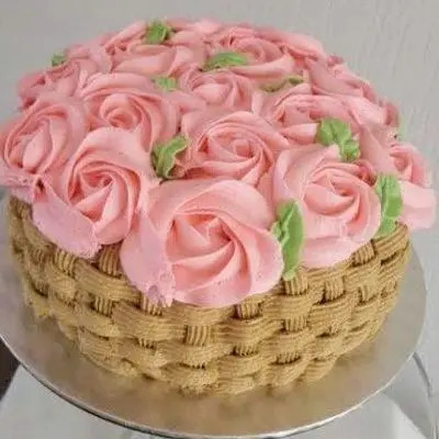 Flower Eggless Vanilla Cake