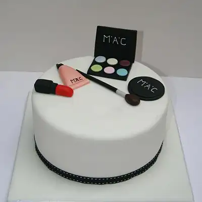 Makeup Kit Cake