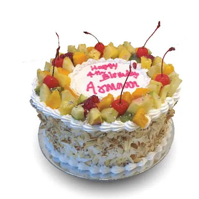 Mixed Fruits with Dry Fruit Cake