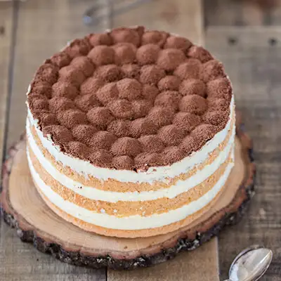 Tiramisu Cake