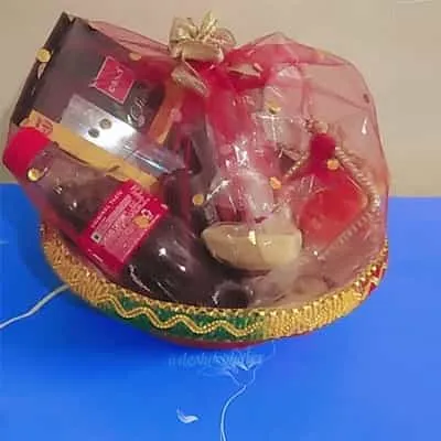 Rakhi Hamper for Bhai Bhabhi