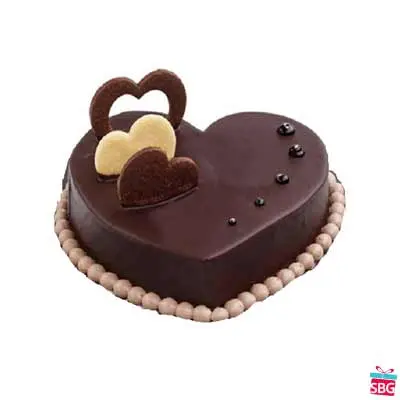 Heart Shape Chocolate Cake