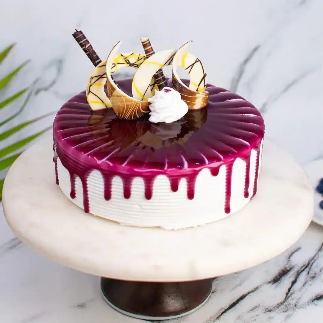 Black Current Dream Cake