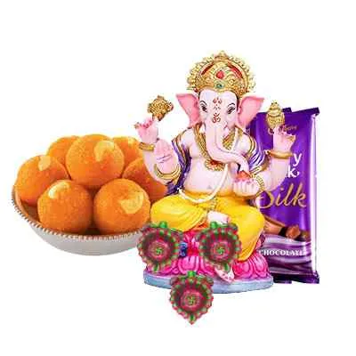 Laddu with Silk, Idol & Diya