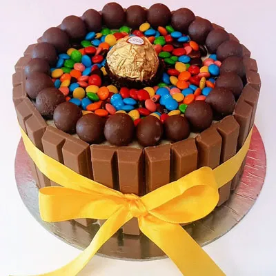 Kitkat Birthday Cake