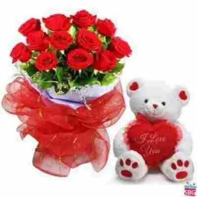 Teddy Bear With Roses