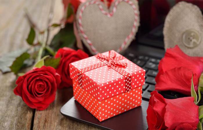 Valentine Surprise Idea for Him/Her