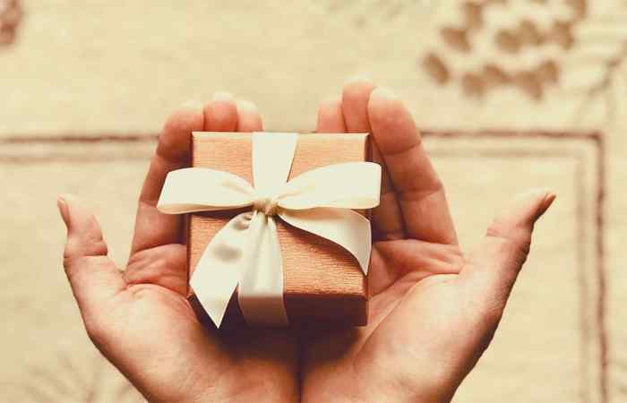 Best Birthday Gift Ideas for Bhabhi