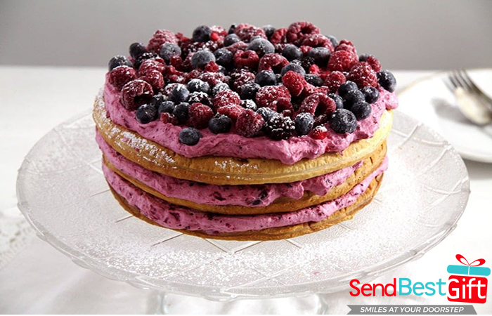 The-Berry-Cake