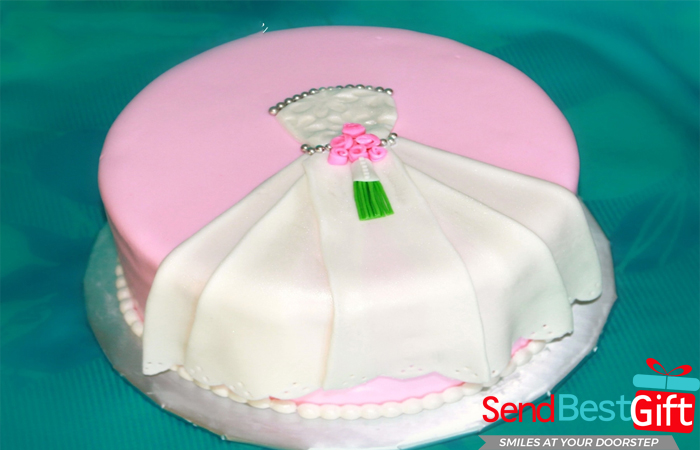 Wedding-Dress-Cake