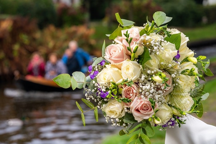 Flowers boutique near me deals