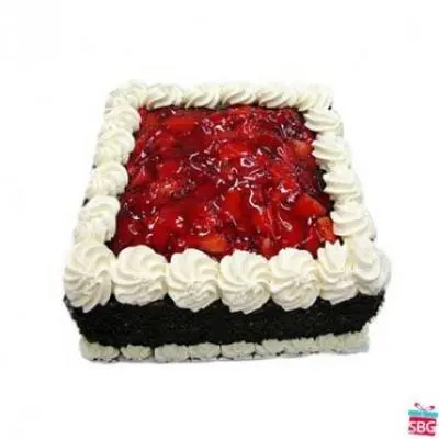 Eggless Strawberry Square Cake
