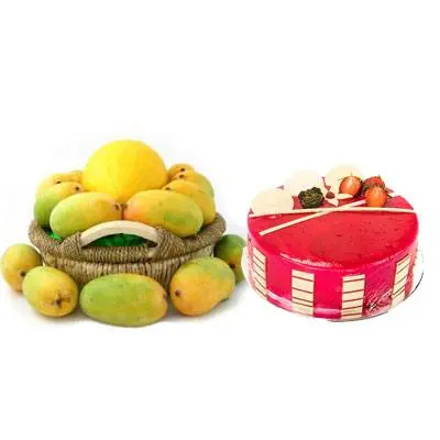Mango Basket with Strawberry Cake