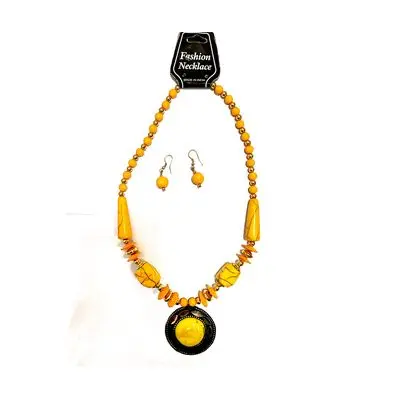 Yellow Big Pearl Necklace