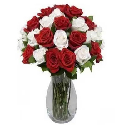 Red & White Roses Vase