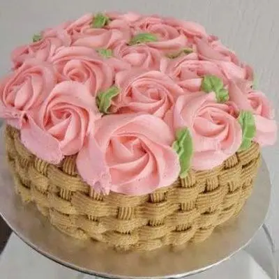 Flower Eggless Vanilla Cake