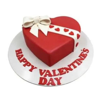 Fondant Valentine Day Ribbon Cake 
