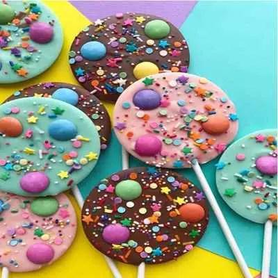 Rainbow Gems Chocolate Lollipops 