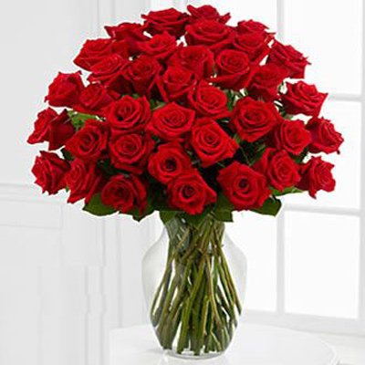 30 Red Roses Vase