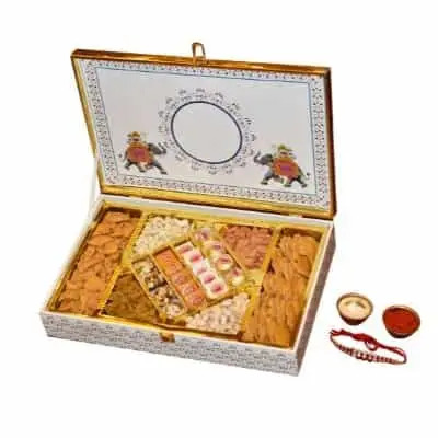 Royal Sweets and Dry Fruit Hamper