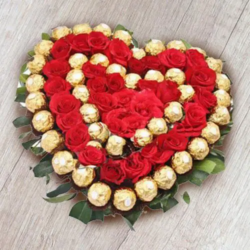 Ferrero Rocher With Roses Heart