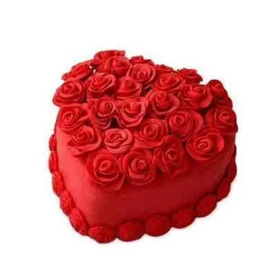 Heart Shape Vanilla Rose Cake