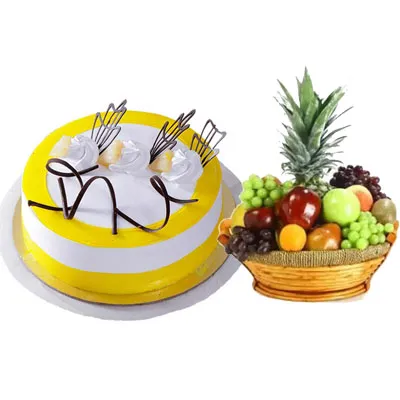 Pineapple Cake with Fresh Fruit