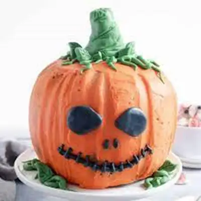 Pumpkin Smiley Cake