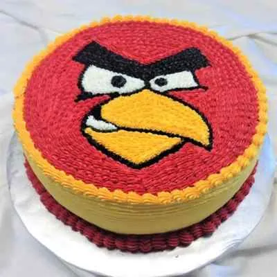 Angry Bird Face on Cake