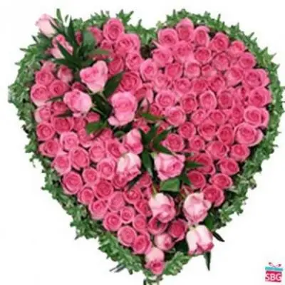 Pink Roses Heart Arrangement
